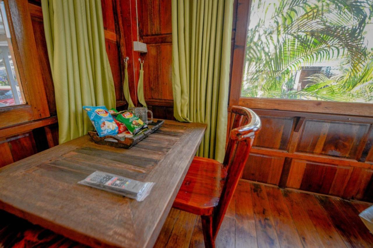 Mrk Resort & Massage Lop Buri Exteriér fotografie