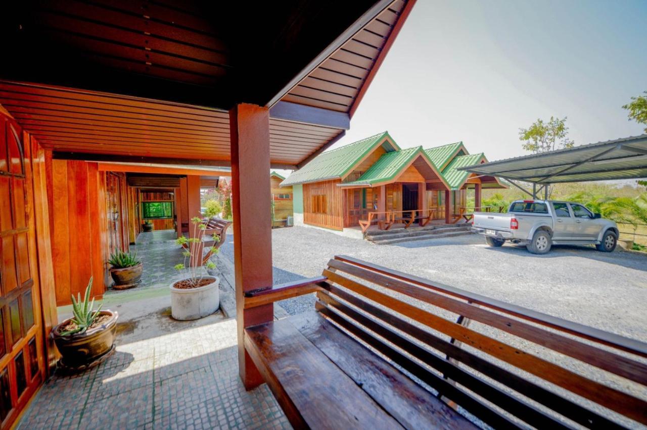 Mrk Resort & Massage Lop Buri Exteriér fotografie