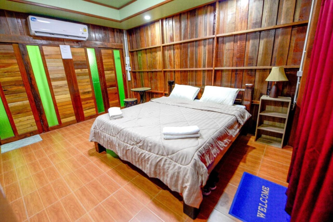 Mrk Resort & Massage Lop Buri Exteriér fotografie
