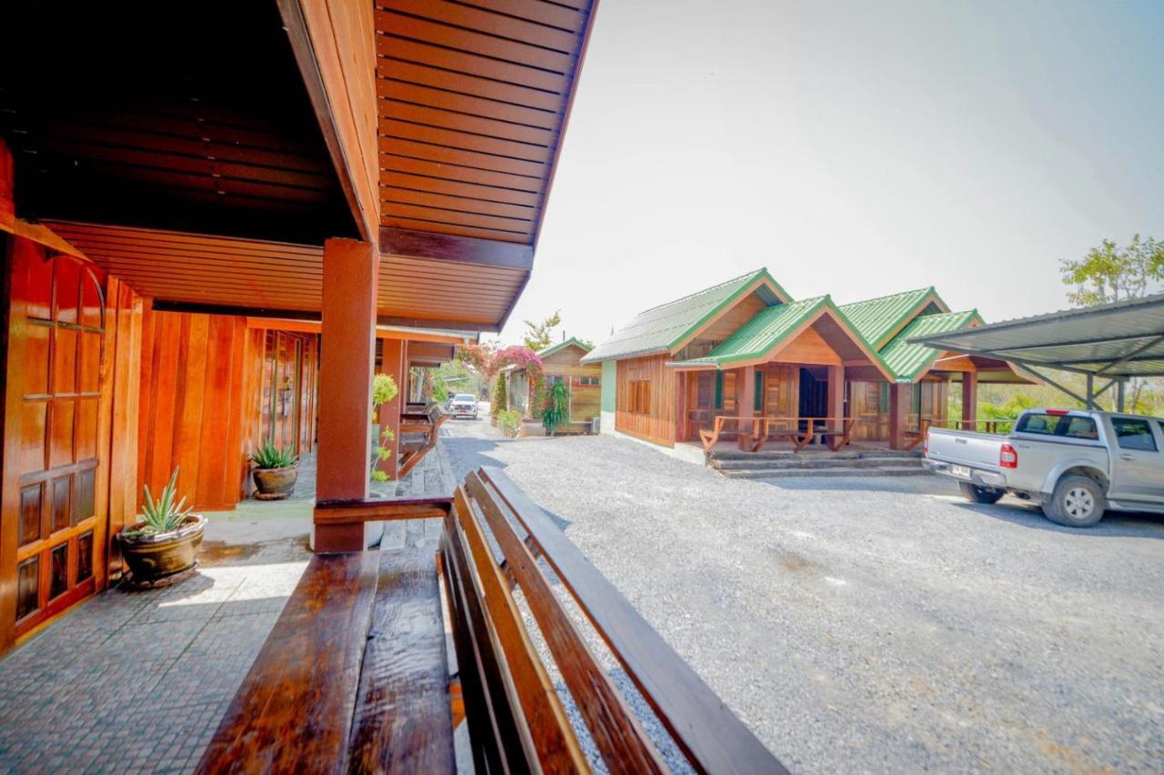 Mrk Resort & Massage Lop Buri Exteriér fotografie